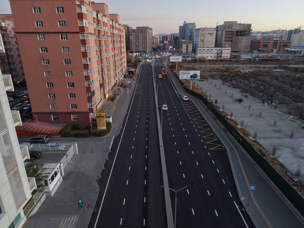 Дүнжингаравын уулзвараас Нарантуулын уулзвар хүртэлх авто замын шинэчлэлтийн ажил